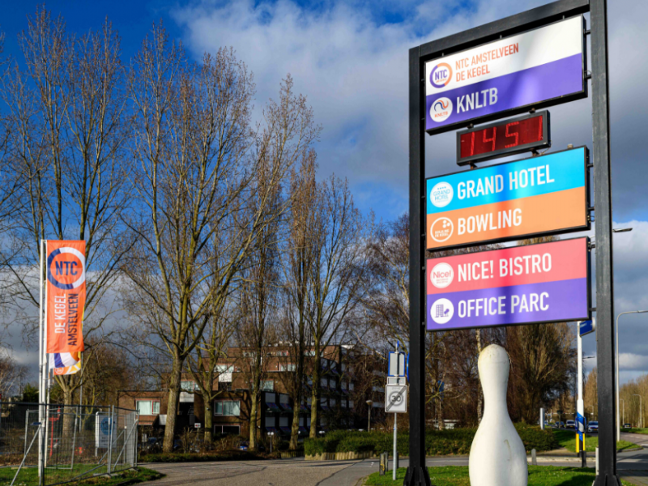 Vergadereninamstelveenbovenkerkerweg81amstelveen
